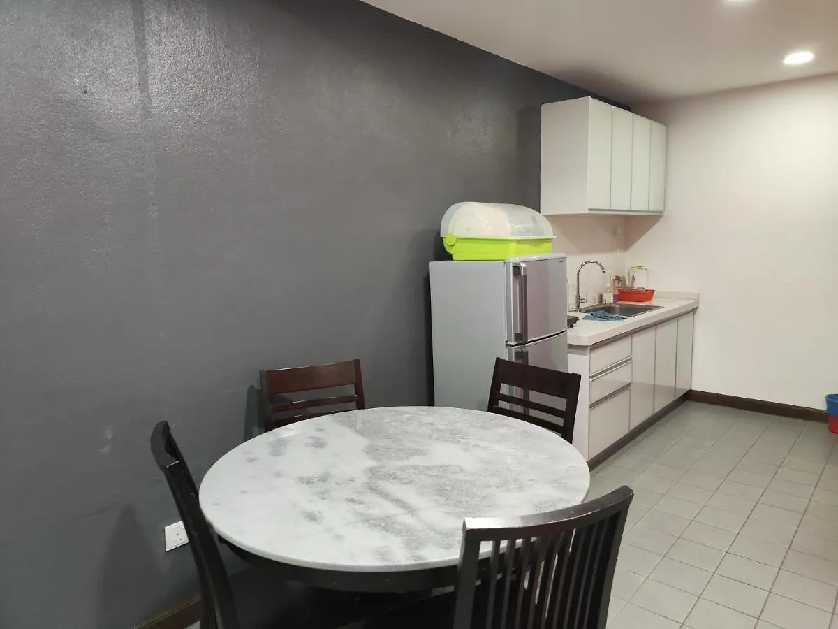 Konukevi Ty Suites George Town